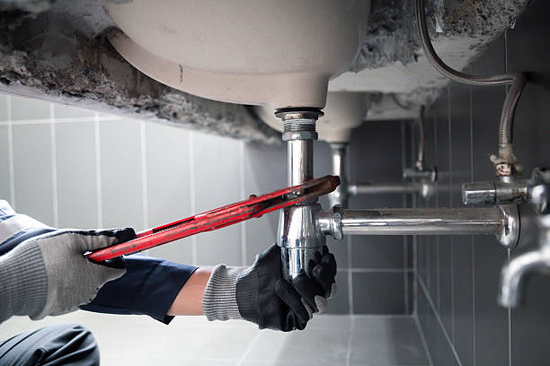 Trusted Emergency Plumber service in South Dartmouth, MA - AAA Plumbing Heating